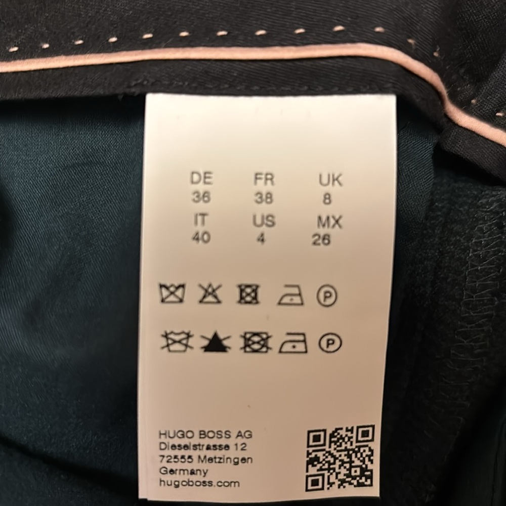 Hugo Boss Titana Size 4 - Picture 3 of 7